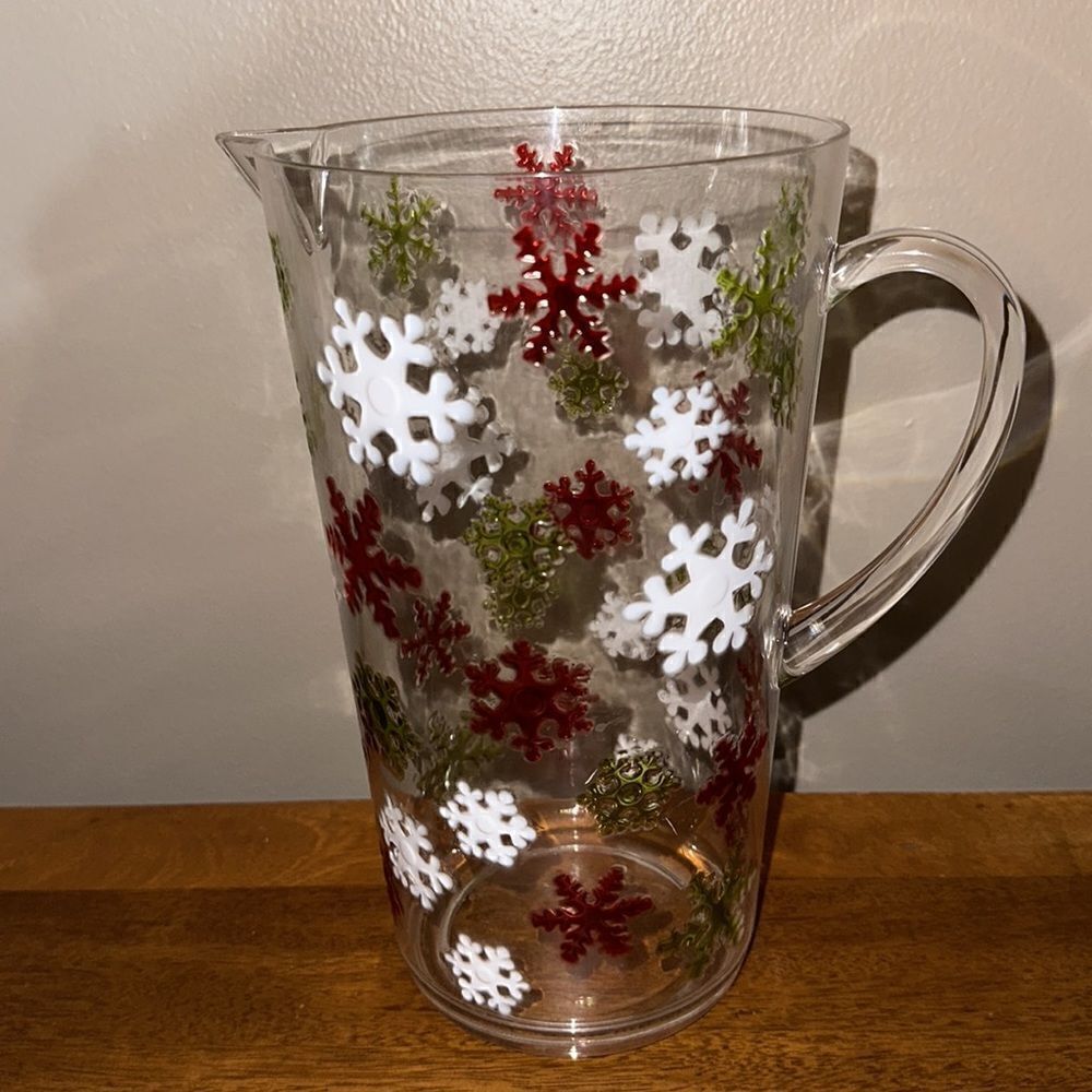 Snowflake ❄️ Holiday Pitcher! - Picture 3 of 5